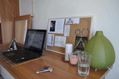 desk/the crib, taipei/dec 2012