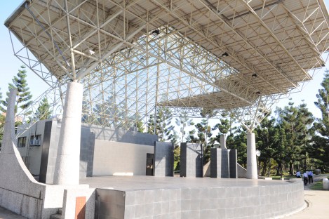 amphitheatre/da'an park, taipei/dec 2012