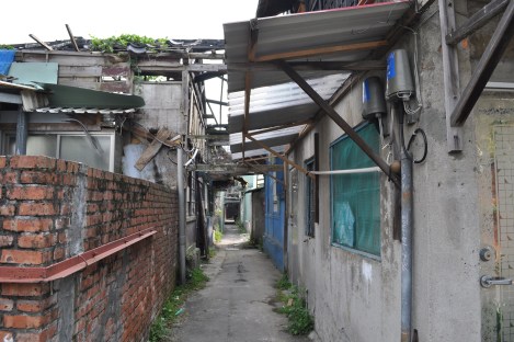 huaguang community, taipei/feb 3, 2013