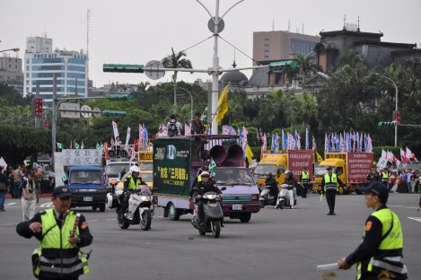 228 parade/cks memorial, taipei/feb 28, 2013